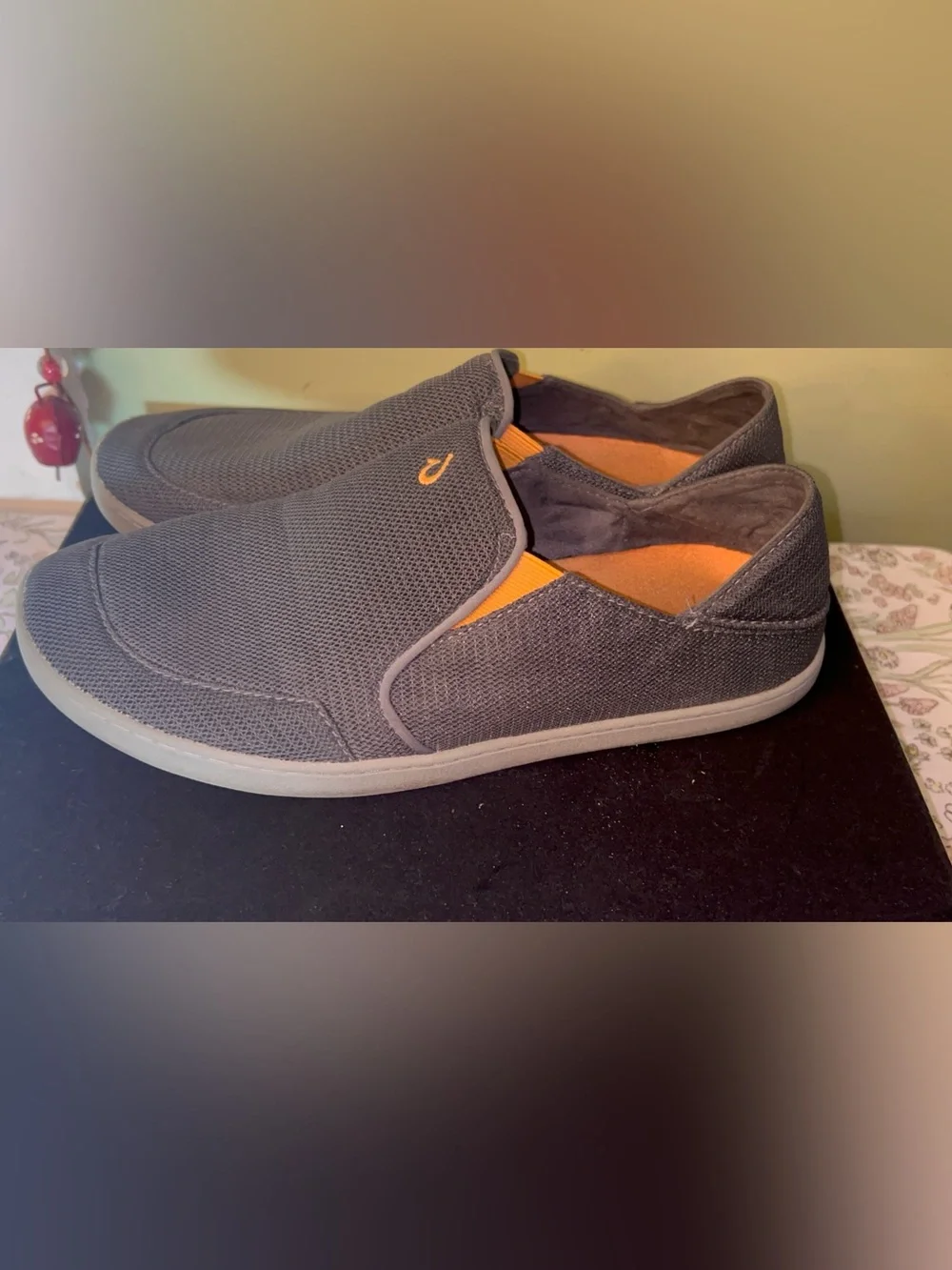 OluKai Men's Dark Shadow Grey Nohea Mesh slip-on shoes Size 11.5